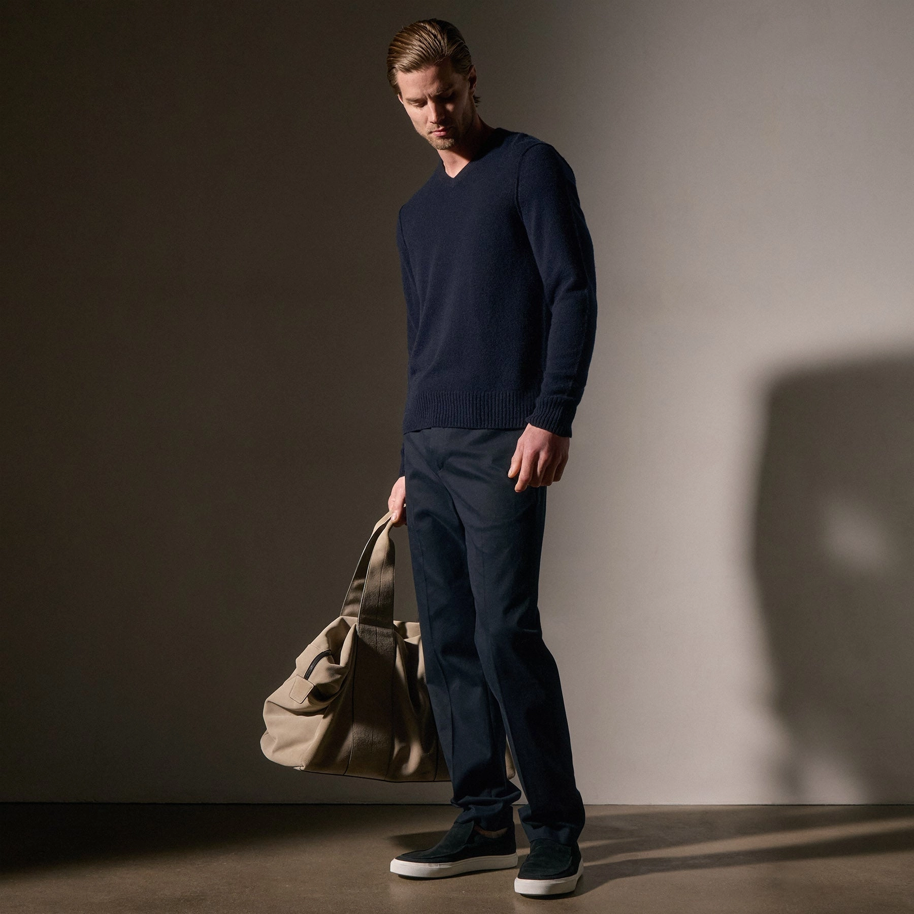 Cashmere Touch Twill Trouser - Classic Navy