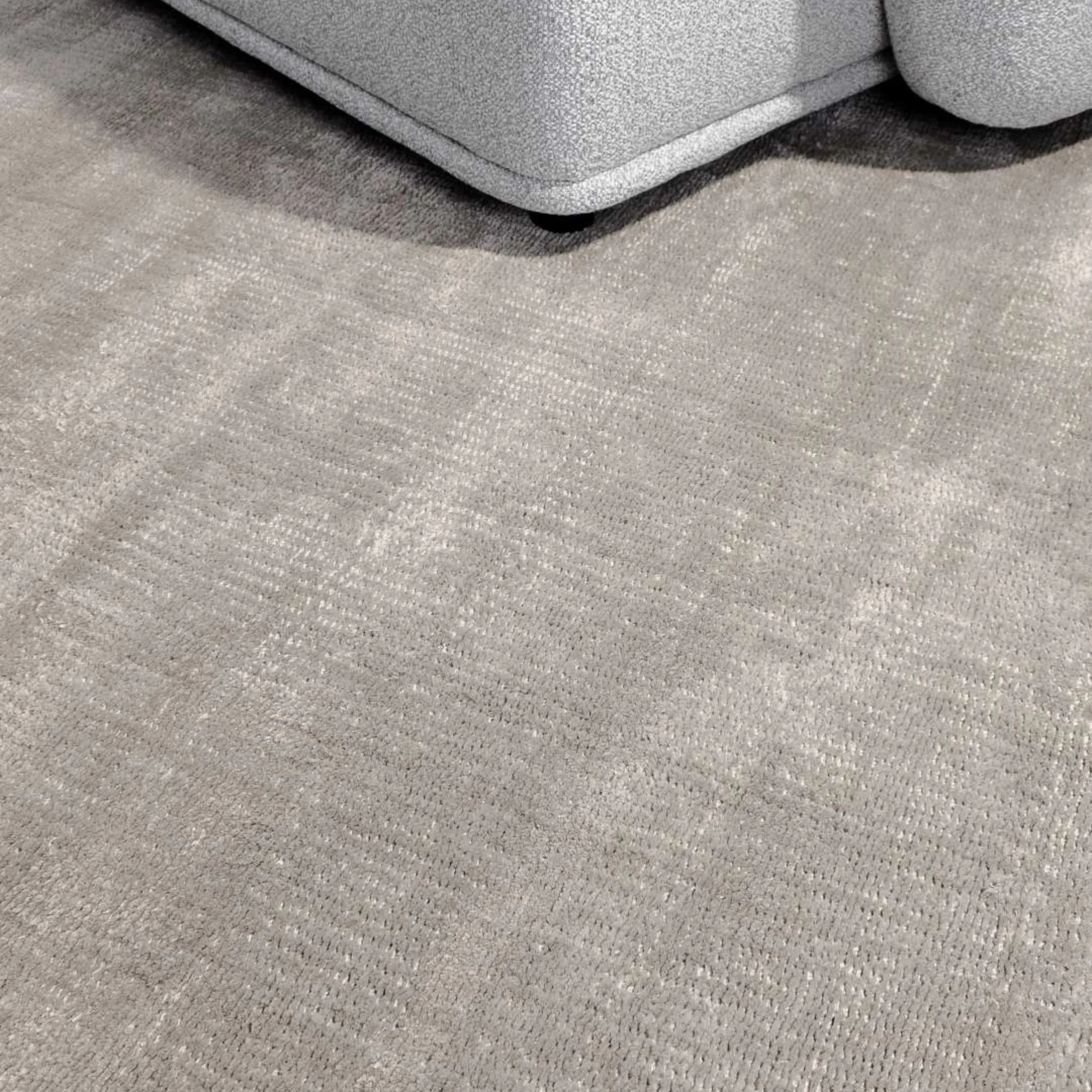 Colorado Rug - Silver 250cm x 350cm