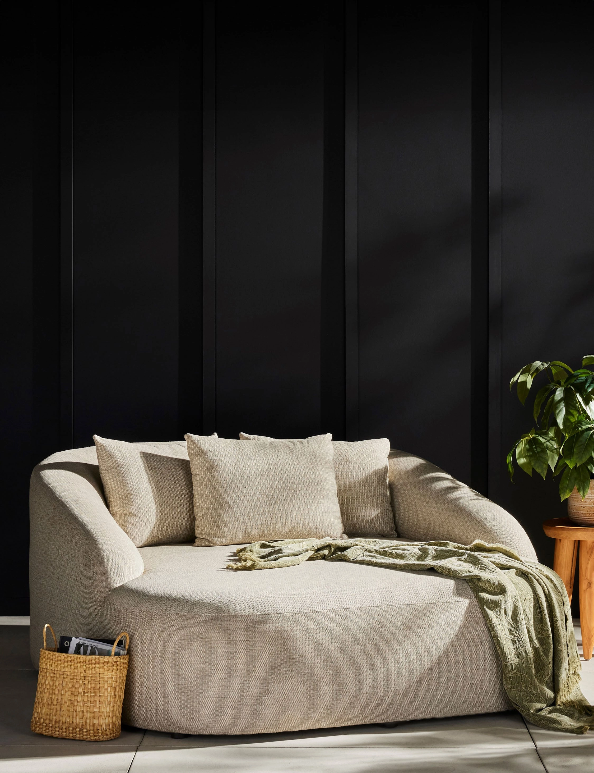 Cuesta Indoor / Outdoor Daybed