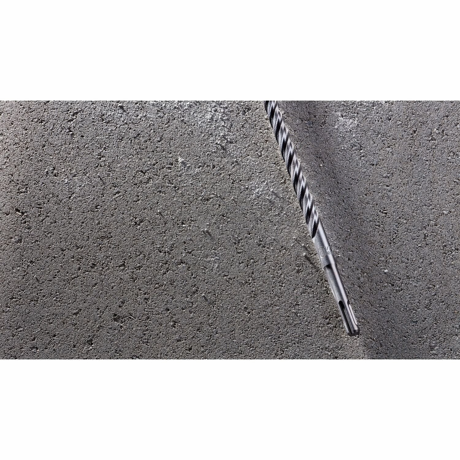 DEWALT DW5531-3/8" X 16" X 18" Solid Rock Carbide SDS 