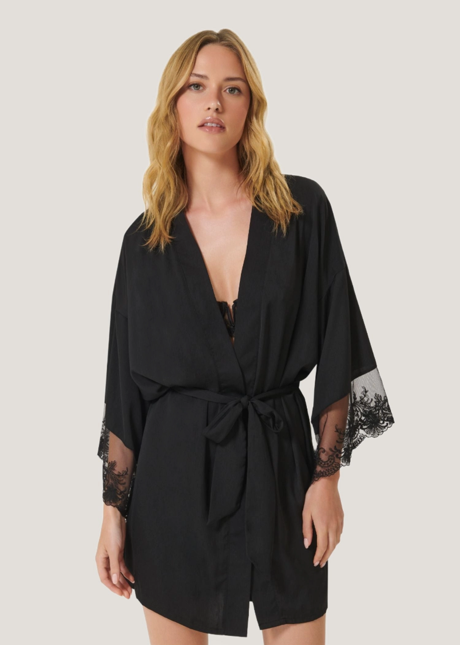 Marseille Luxury Satin Kimono (Black)