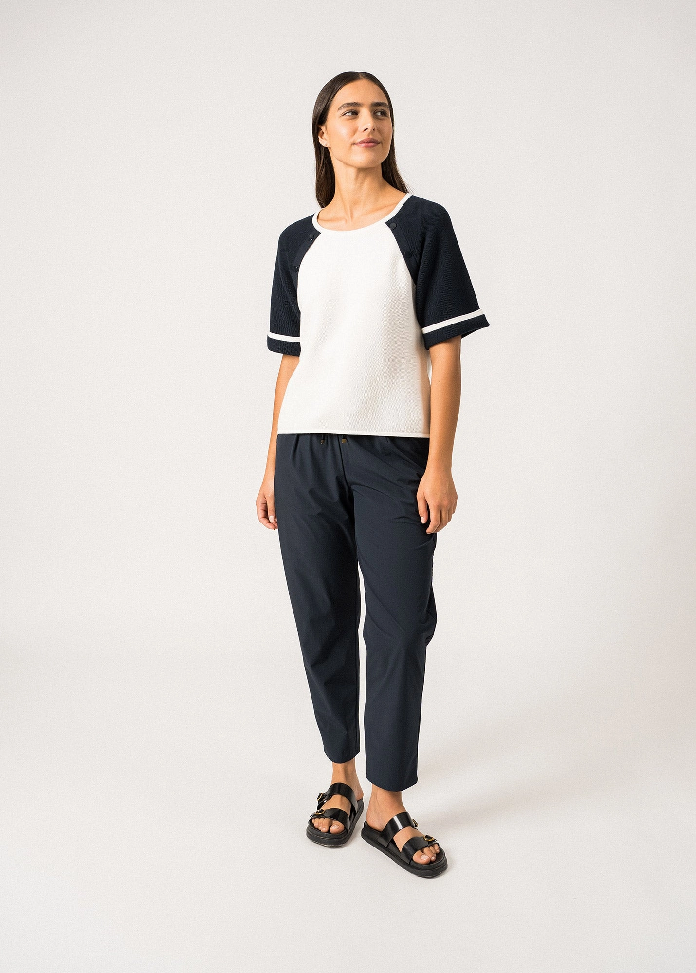 TRAVERSEE - Fancy Knit Cotton T-Shirt by Isabelle Ballu | 100% Cotton (IVORY / NAVY)